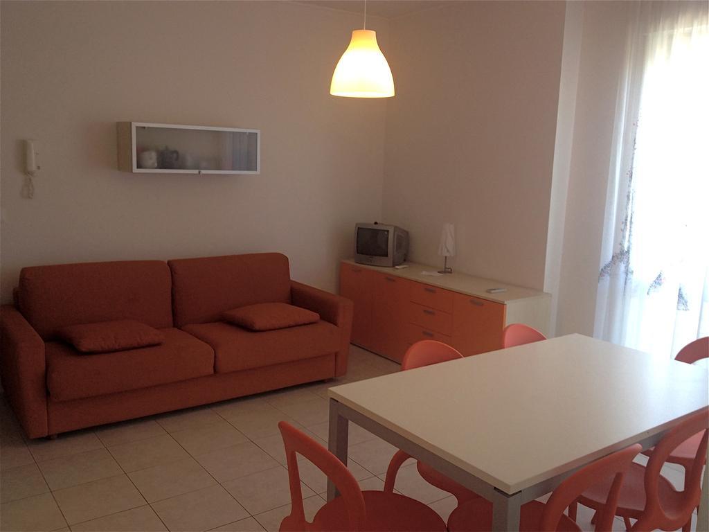 Ba- Pineta Residence - Top Position - Lignano Sabbiadoro Room photo